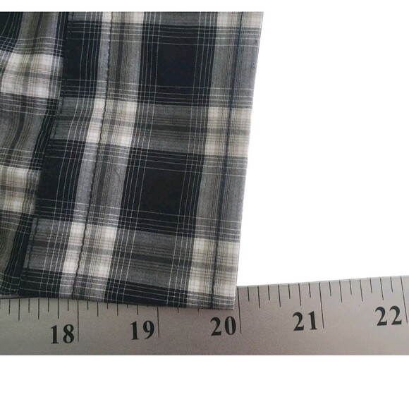 Express Button Front Shirt Mens XL Black Gray Plaid Modern Fit Neck 17.5 Casual - Picture 7 of 7